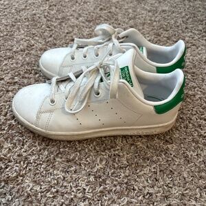 Adidas Stan Smith shoes